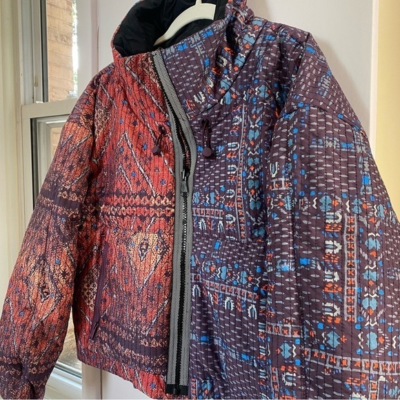 NWT Free People FP Movement Mountain Majesty Reversible Puffer Jacket Multicolor - Picture 8 of 17
